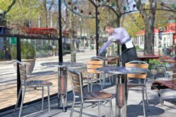 Mensa Heating Bordstel Sort