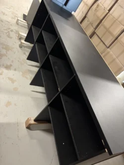 Brugt Bardisk med skiffer laminat-top.