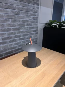 La Donna Bordlampe- udendørs - Grå