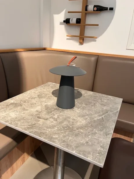 La Donna Bordlampe- udendørs - Grå
