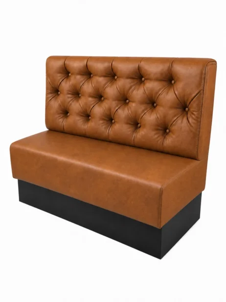 Pic Lux Chester Sofa med 3 rækker knapper i ryggen